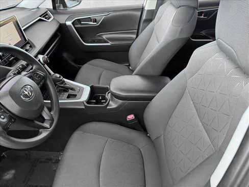Used 2024 Toyota RAV4 XLE AWD/4WD image 10