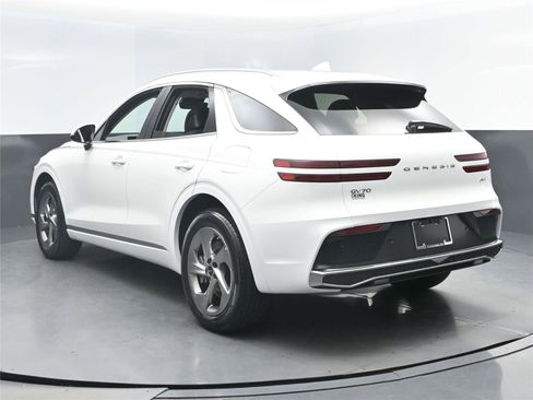 New 2026 Genesis GV70 2.5T image 8