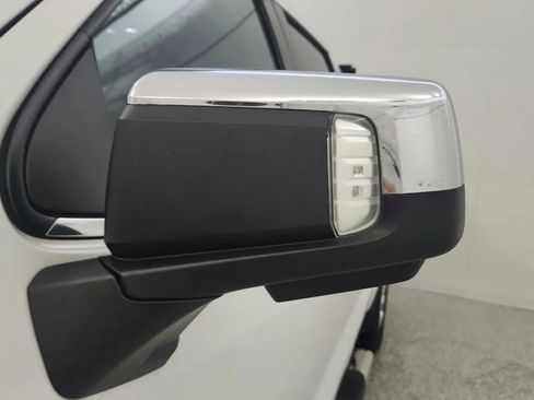 Used 2019 Chevrolet Silverado 1500 LTZ w/ LTZ Premium Package image 43