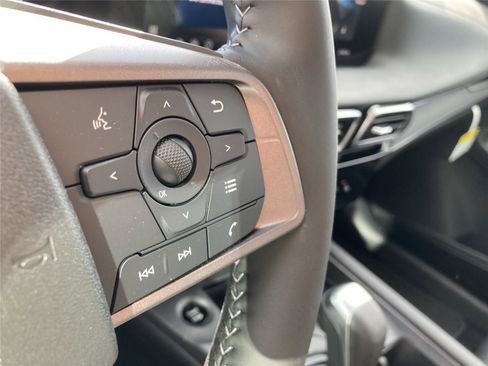 New 2026 Nissan Sentra SV w/ SV Convenience Package FWD image 17