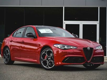 New 2025 Alfa Romeo Giulia AWD