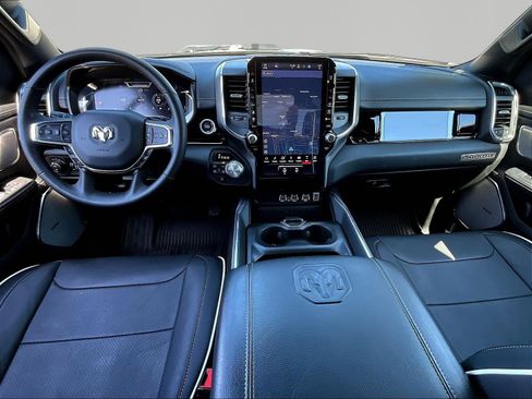 Used 2025 RAM 1500 Laramie w/ Night Edition AWD/4WD image 8
