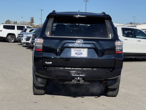 Used 2020 Toyota 4Runner SR5 image 4