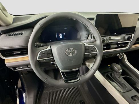 New 2026 Toyota Grand Highlander Limited image 11