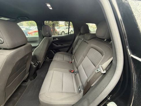 Used 2025 Chevrolet Equinox LT image 23