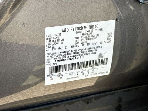 Certified 2022 Ford Explorer Limited AWD/4WD image 25