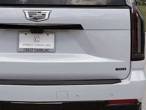 New 2026 Cadillac Escalade Platinum Sport AWD/4WD image 5