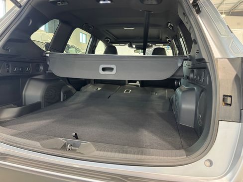 Used 2025 Subaru Forester Touring AWD/4WD image 9