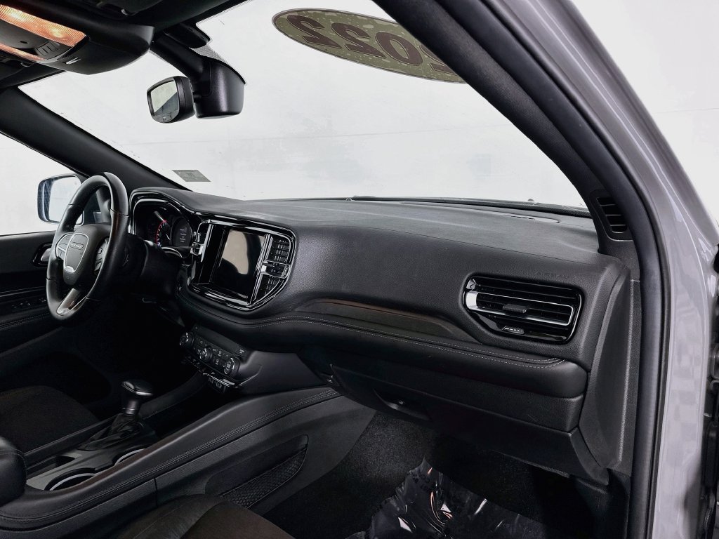 Used 2022 Dodge Durango SXT w/ Blacktop Package AWD/4WD image 36
