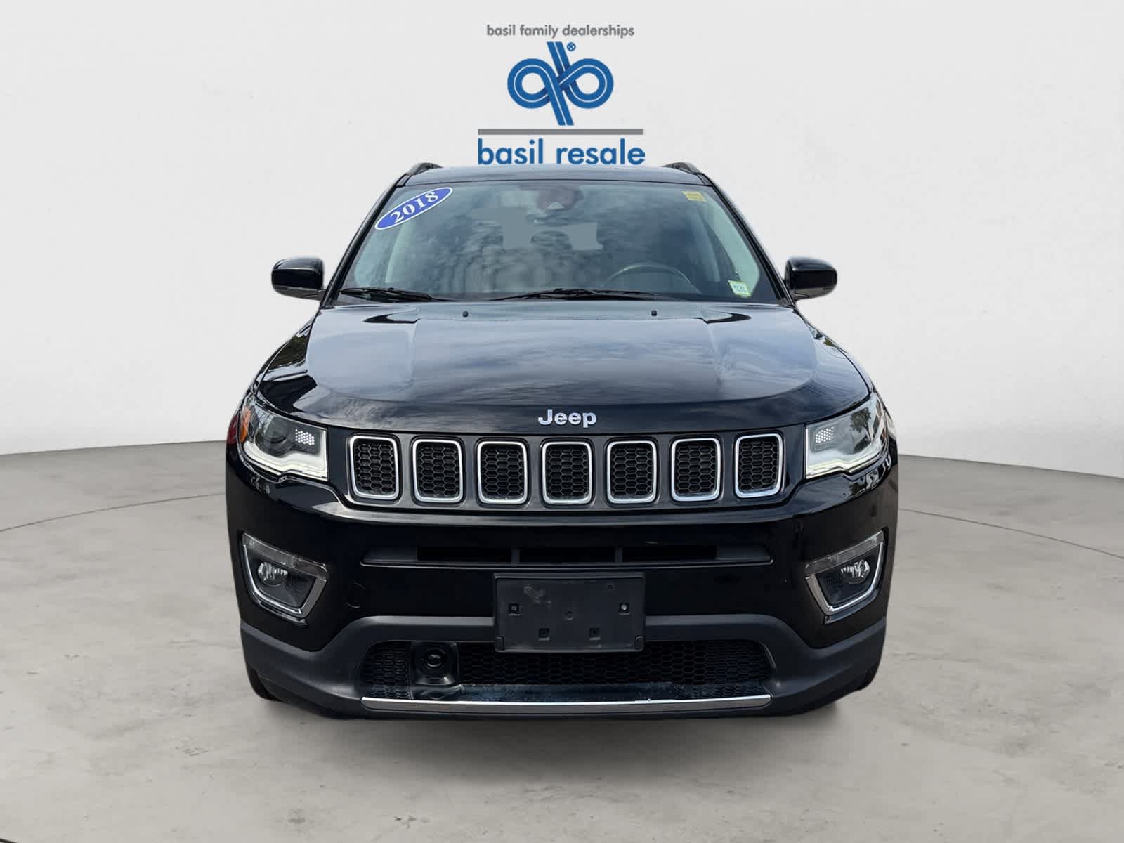Used 2018 Jeep Compass Limited w/ Navigation Group AWD/4WD image 9