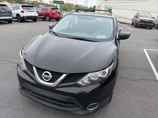 Used 2017 Nissan Rogue Sport SV w/ SV All-Weather Package AWD/4WD video 4