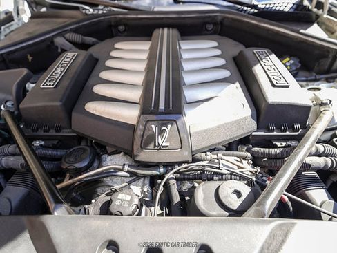 Used 2017 Rolls-Royce Wraith RWD image 15