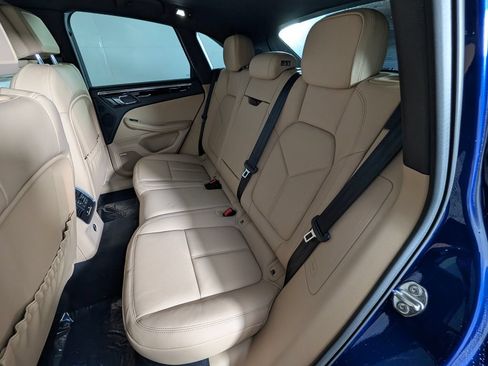 New 2026 Porsche Macan AWD/4WD image 24