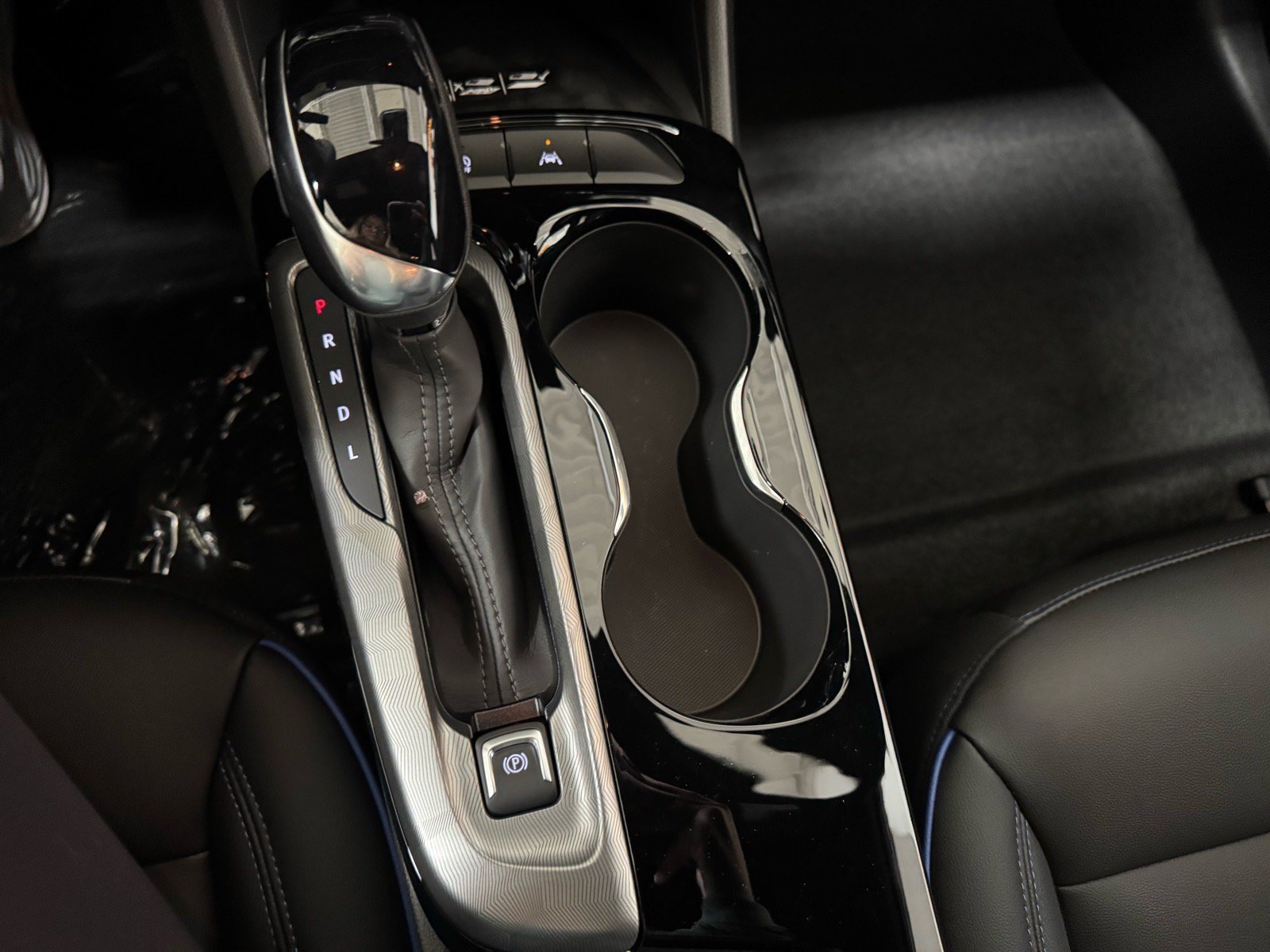 New 2026 Buick Envista Sport Touring w/ Convenience I Package FWD image 18