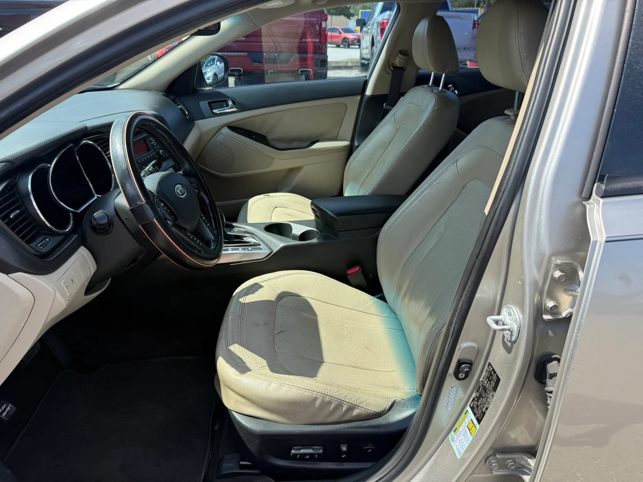 Used 2011 Kia Optima EX FWD image 13