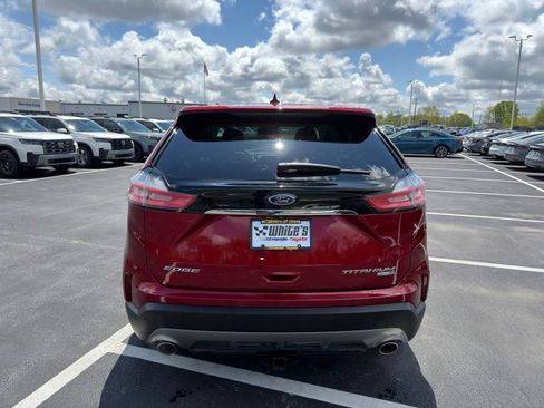 Used 2019 Ford Edge Titanium w/ Equipment Group 301A AWD/4WD image 6