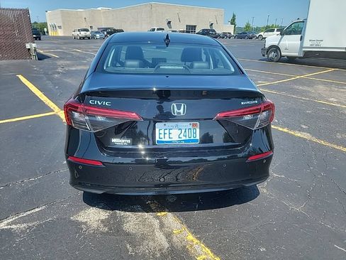 Certified 2024 Honda Civic Touring image 7