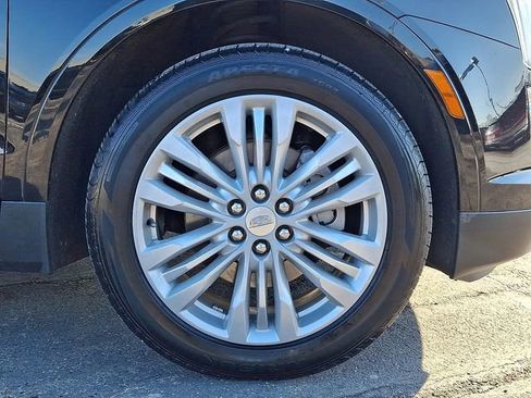 Used 2019 Cadillac XT5 Premium Luxury image 9