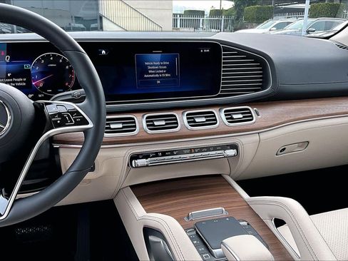 Used 2026 Mercedes-Benz GLE 450 GLE 450 image 7