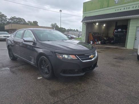 Used 2014 Chevrolet Impala LS w/ LS Convenience Package FWD image 3