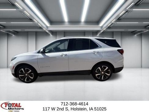 Used 2022 Chevrolet Equinox Premier AWD/4WD image 8