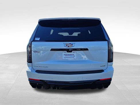 Used 2025 Cadillac Escalade V w/ LPO, Floor Liner Package AWD/4WD image 4