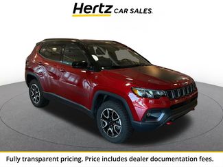 Used 2025 Jeep Compass Trailhawk AWD/4WD video 1