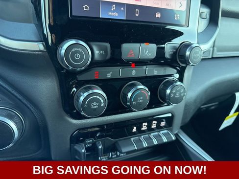 New 2026 RAM 1500 4x4 Crew Cab image 29