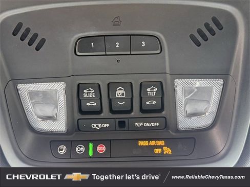 Certified 2022 Chevrolet Traverse Premier w/ Redline Edition image 33