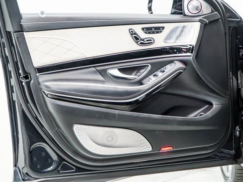 Used 2019 Mercedes-Benz Maybach S 650 image 45