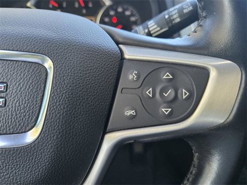 Used 2021 GMC Terrain SLT image 25