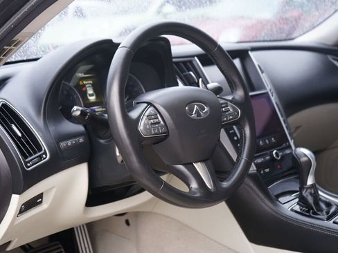 Used 2015 INFINITI Q50 Sport w/ Navigation Package image 10