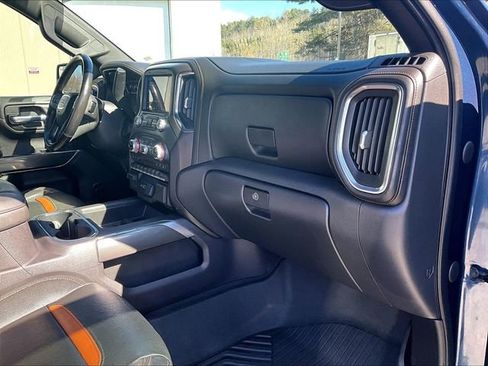 Used 2020 GMC Sierra 1500 AT4 image 17