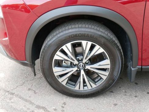 Certified 2023 Nissan Rogue SV AWD/4WD image 6