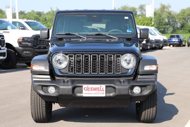 Used 2025 Jeep Wrangler Unlimited Sport AWD/4WD image 6
