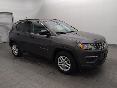 Used 2019 Jeep Compass Sport FWD image 11