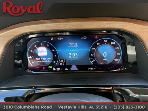 Certified 2025 Volkswagen Atlas SE image 17