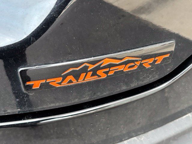 Used 2024 Honda Pilot TrailSport image 5
