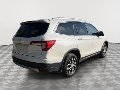 Used 2020 Honda Pilot Black Edition image 5