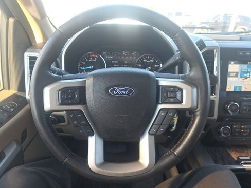 Used 2018 Ford F250 Lariat w/ Chrome Package image 14