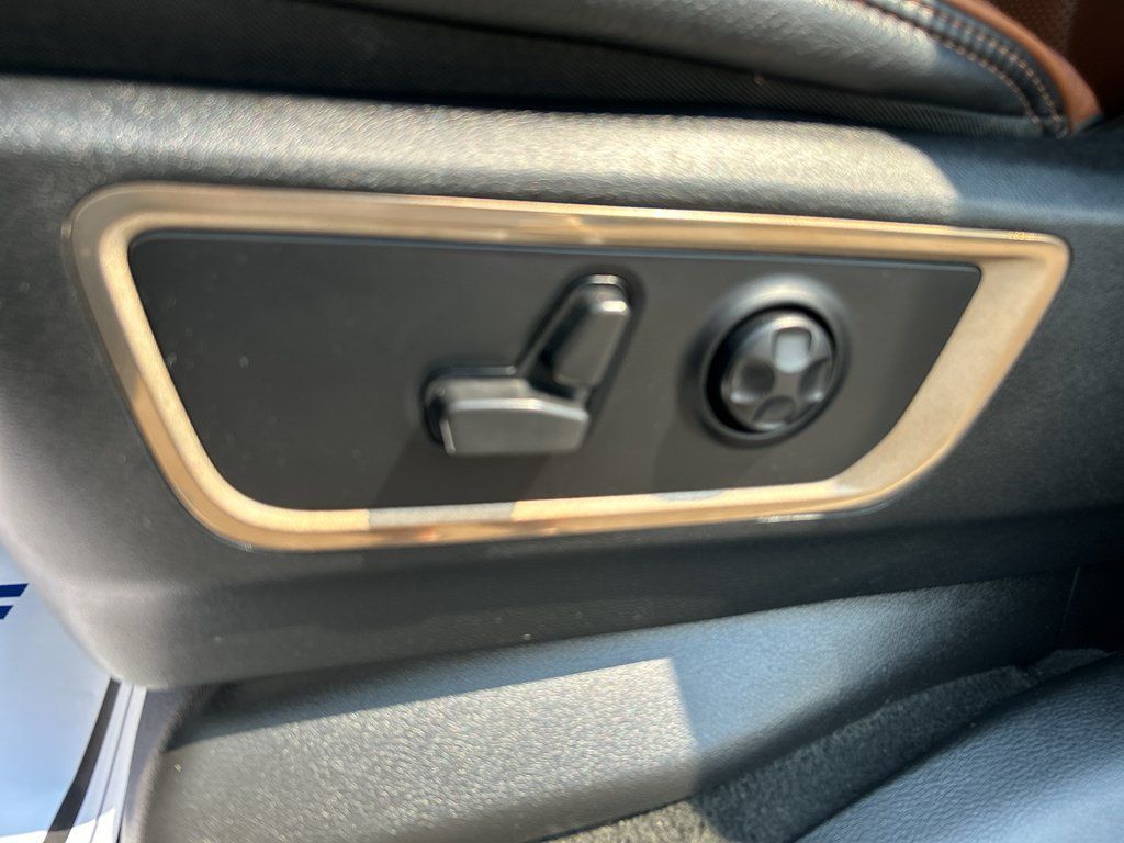 Used 2021 RAM 1500 Limited AWD/4WD image 21