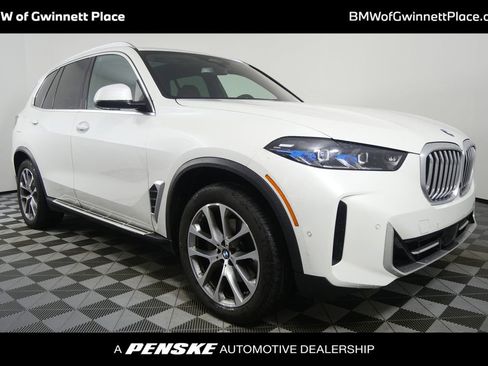 Certified 2025 BMW X5 xDrive40i image 1