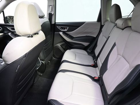 Used 2024 Subaru Forester Limited image 22