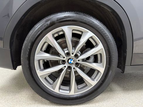 Used 2019 BMW X3 xDrive30i w/ Premium Package image 40