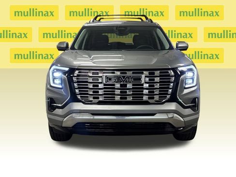 New 2026 GMC Terrain Denali w/ LPO, Black Badging Package image 5