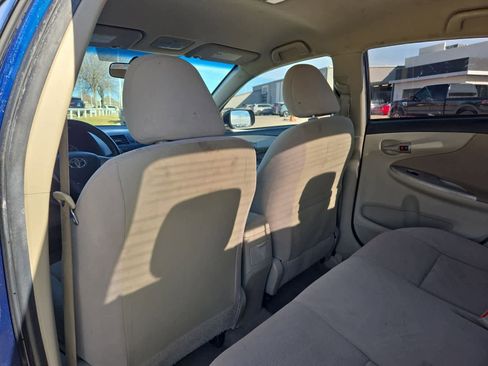 Used 2011 Toyota Corolla LE image 17