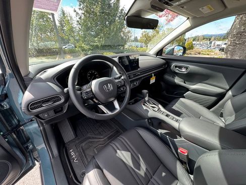 New 2026 Honda HR-V EX-L image 7