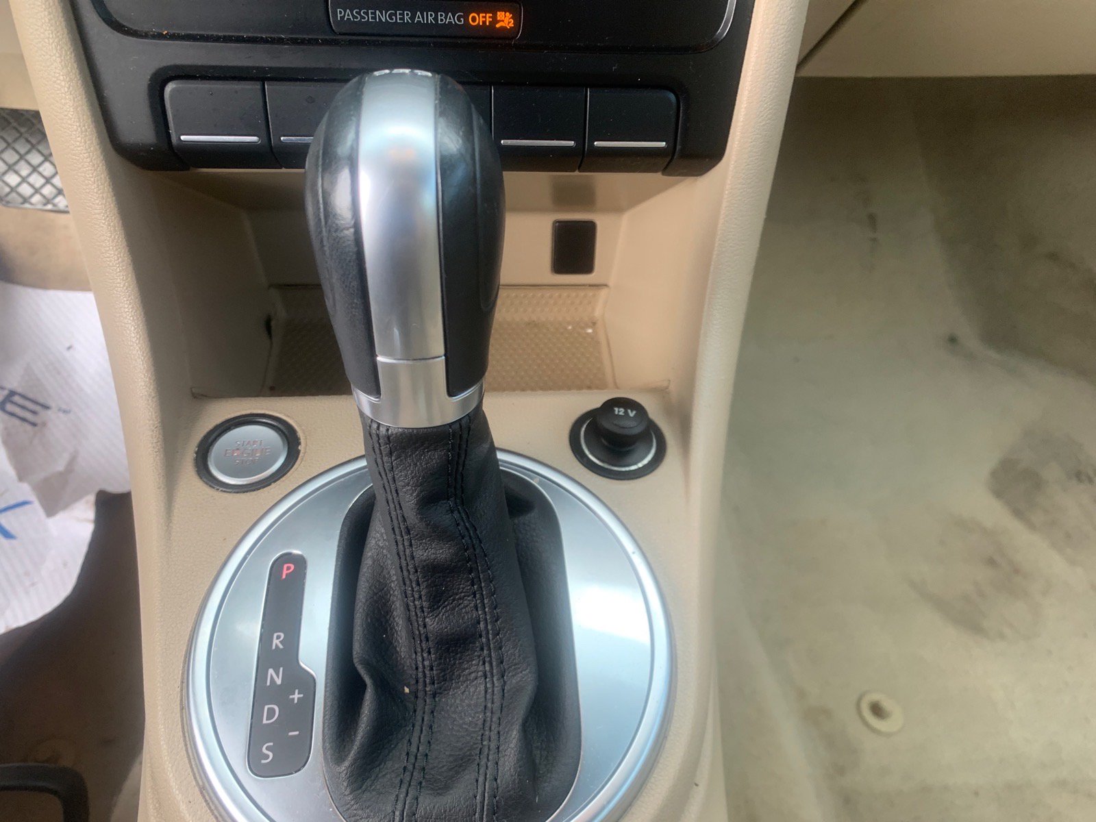 Used 2015 Volkswagen Beetle TDI FWD image 14