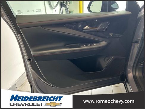 Used 2024 Chevrolet Blazer EV RS AWD/4WD image 10