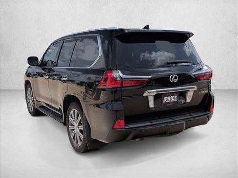 Used 2017 Lexus LX 570 4WD w/ Luxury Package image 8